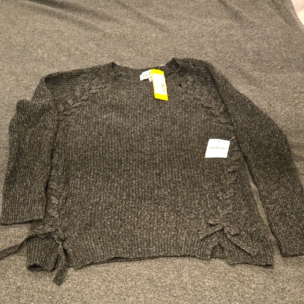 Girl's Gray Sweater